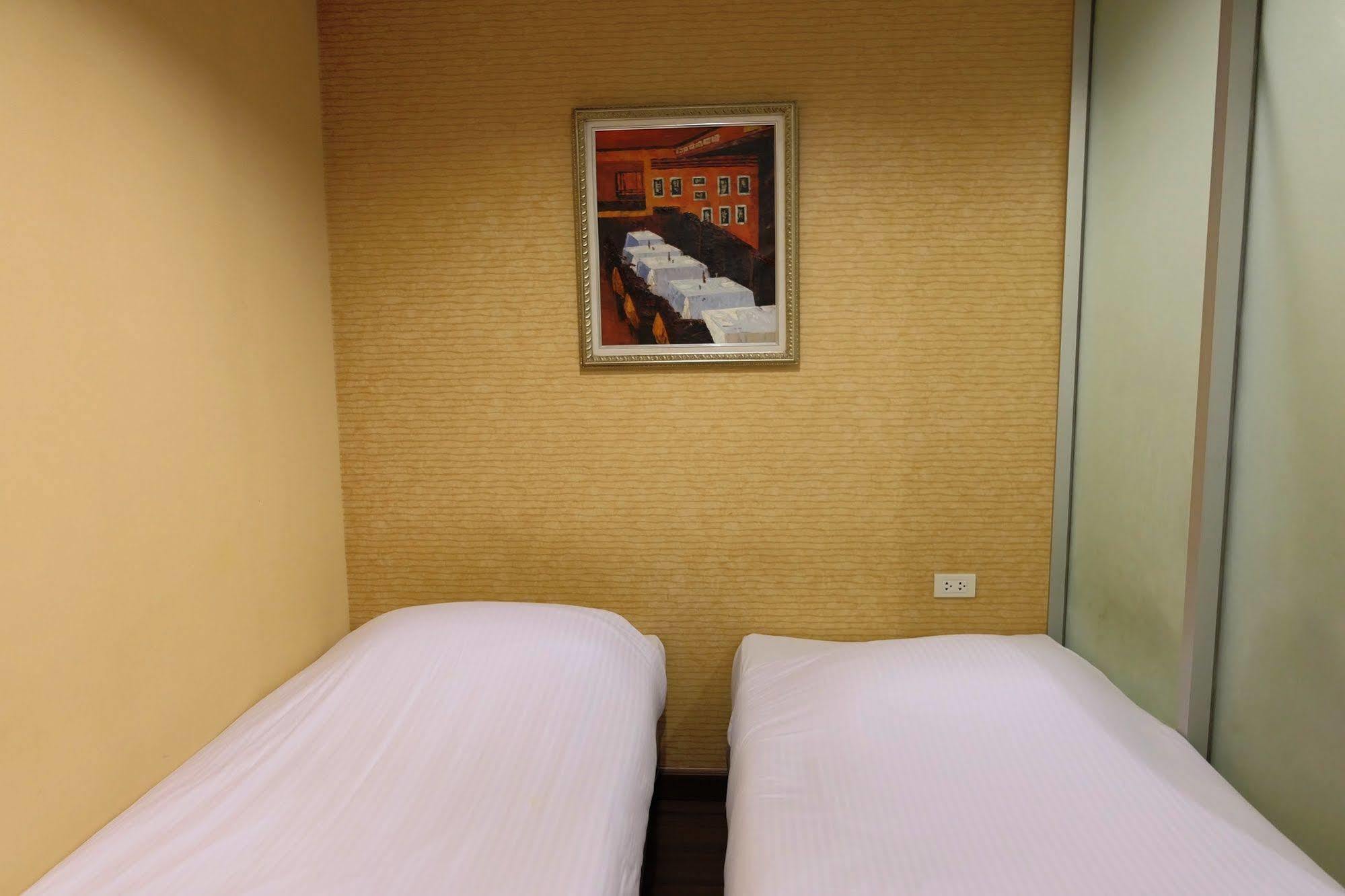 Take A Rest Hotel Bangkok Zewnętrze zdjęcie